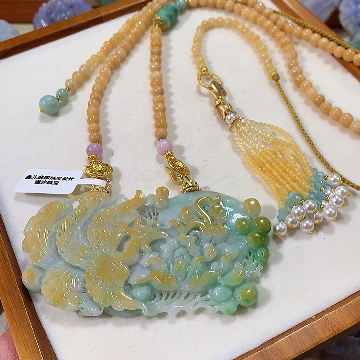 翡翠未镶嵌颈饰翡翠吊坠