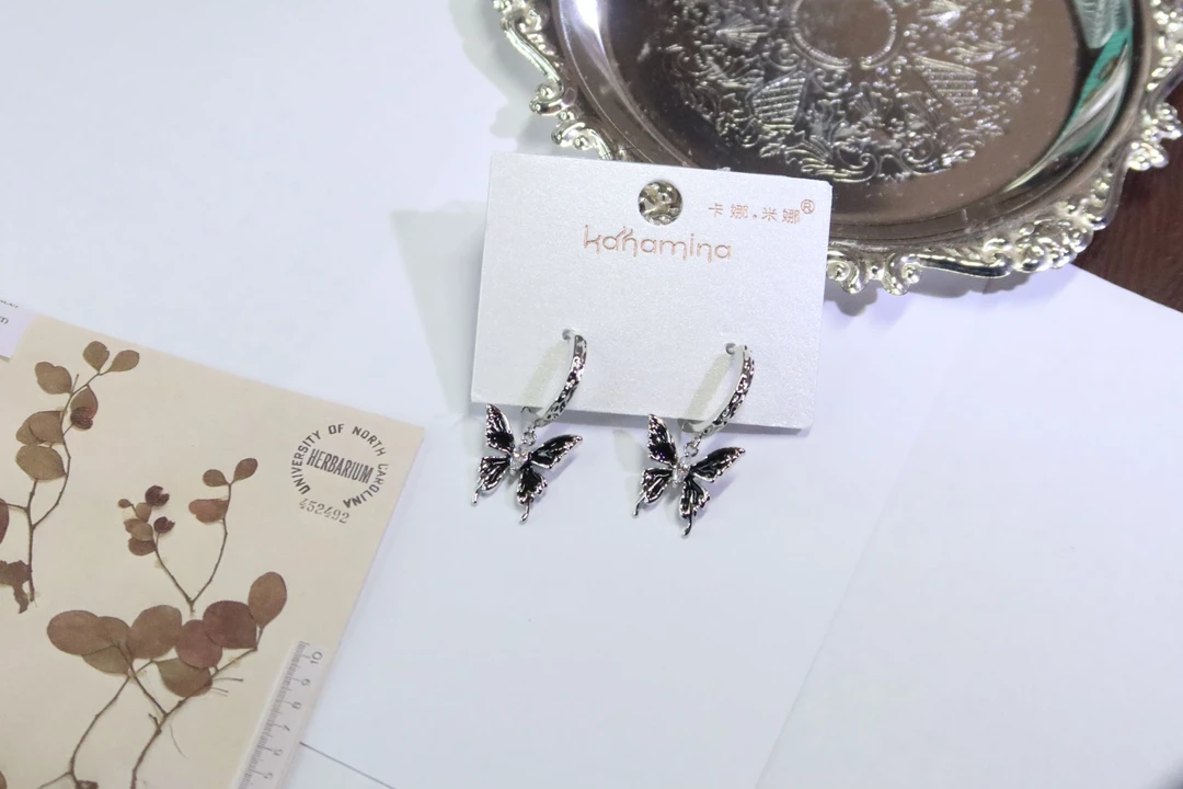 合金耳饰 ins时尚百搭个性创意墨色蝴蝶耳环