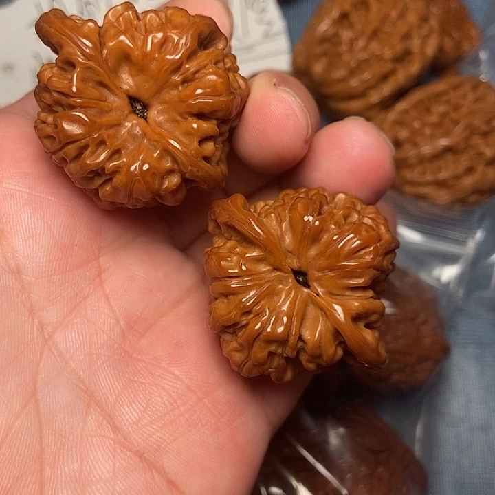 夜***珠吊坠文玩核桃官40