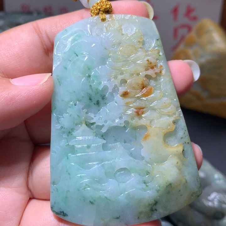 翡翠未镶嵌颈饰保真天然A货翡翠