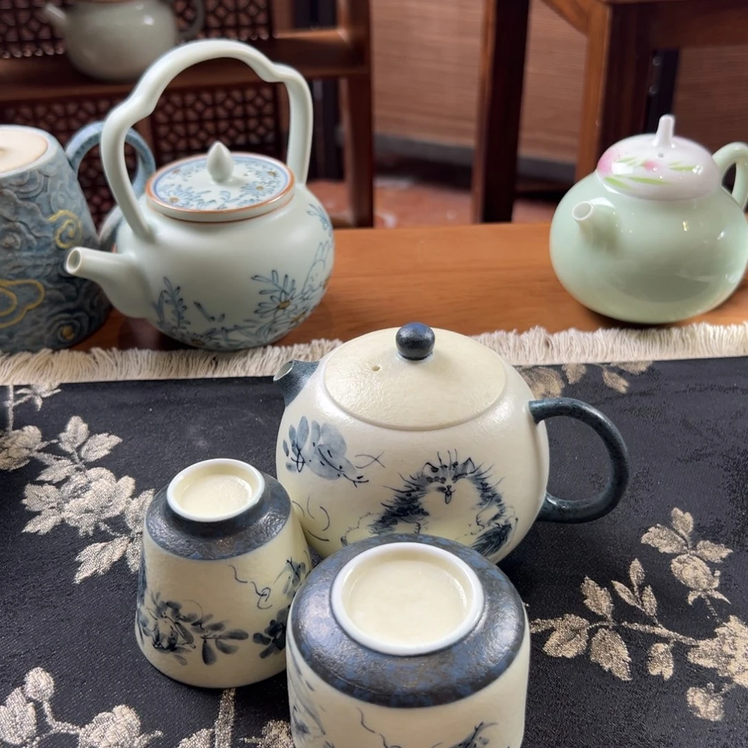 茶具等产品为主要原料