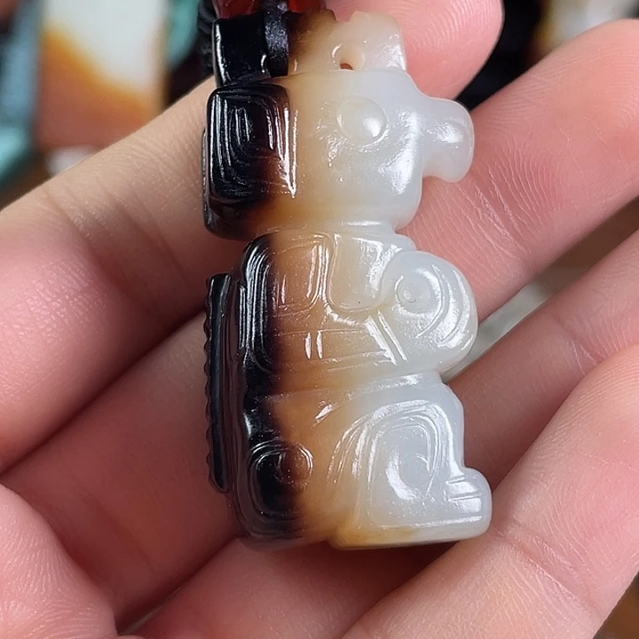 小***水和田玉未镶嵌挂件