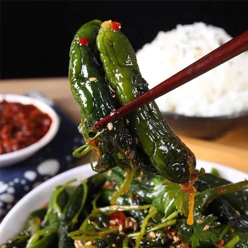 香菜小黄瓜咸菜东北特产特色咸菜下饭菜手工制作特色菜五香咸口味