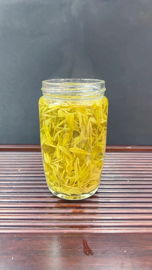 2025年新茶  黄金芽绿茶 豆香花果香 B68款黄金芽