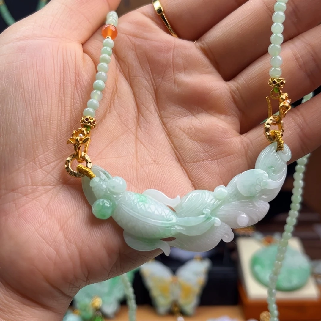 翡翠未镶嵌颈饰天然翡翠