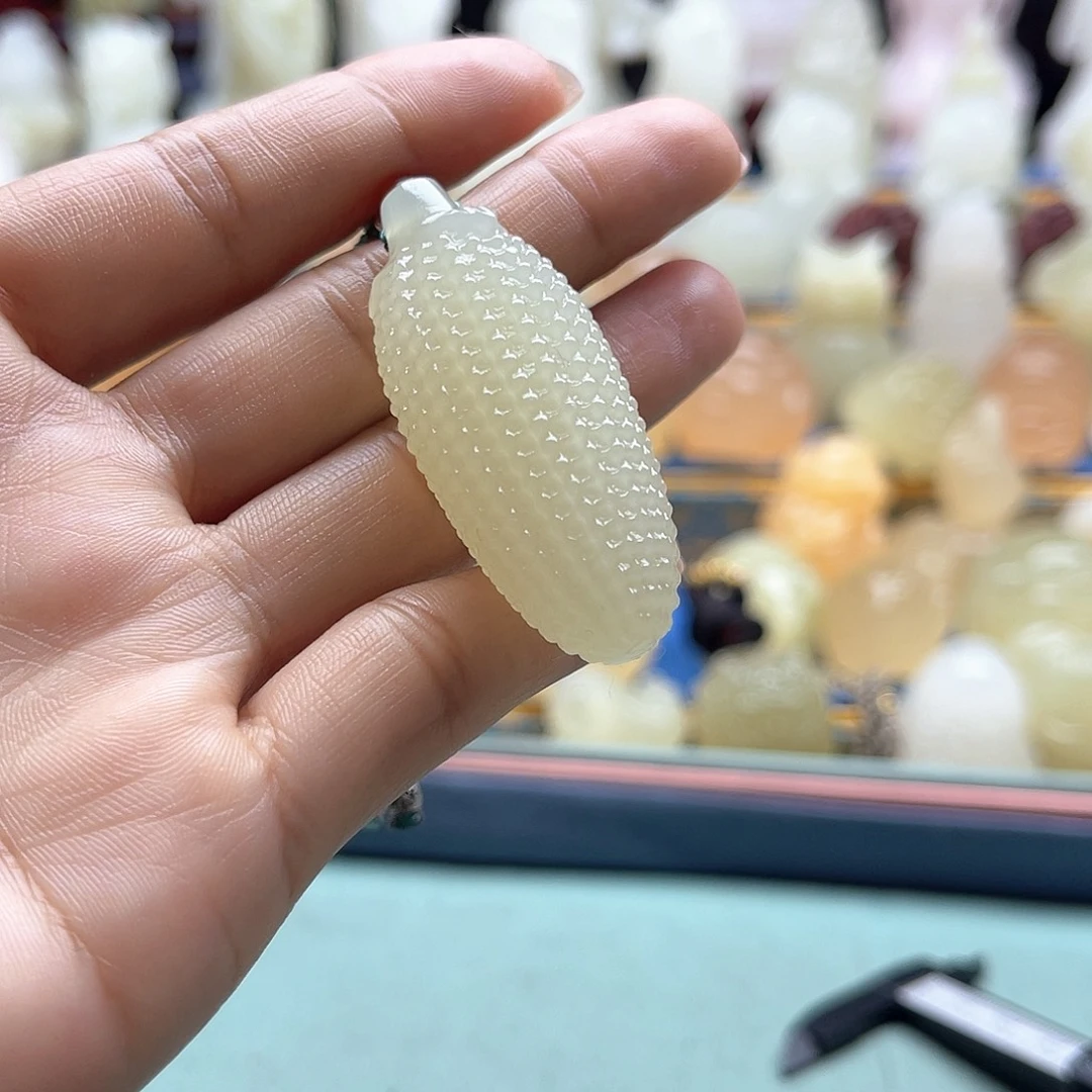 M***哩新疆昆仑山脉山料