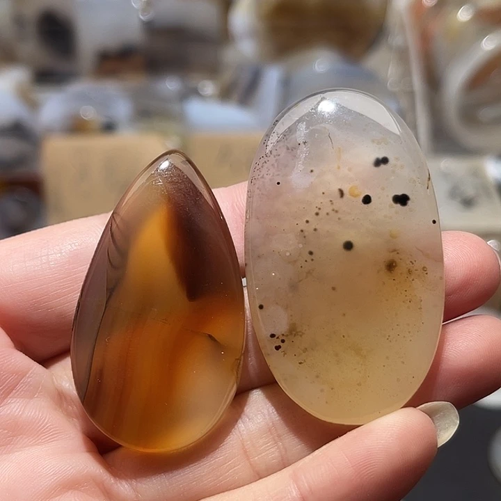 未镶嵌颈饰玛瑙/玉髓