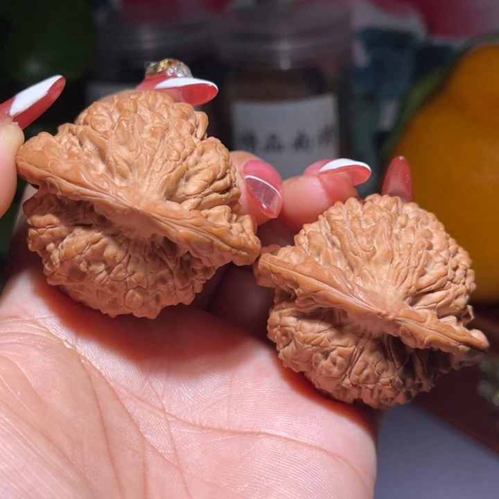 吊坠文玩核桃         48