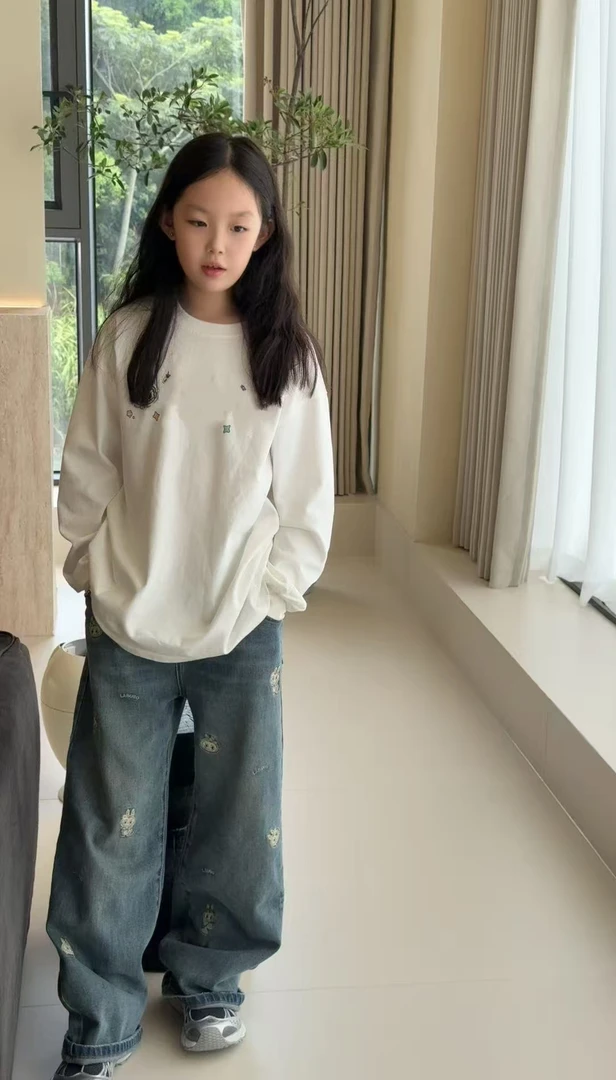 泡妈童装  【四只布布】秋季新款圆领简约儿童女童T恤25202