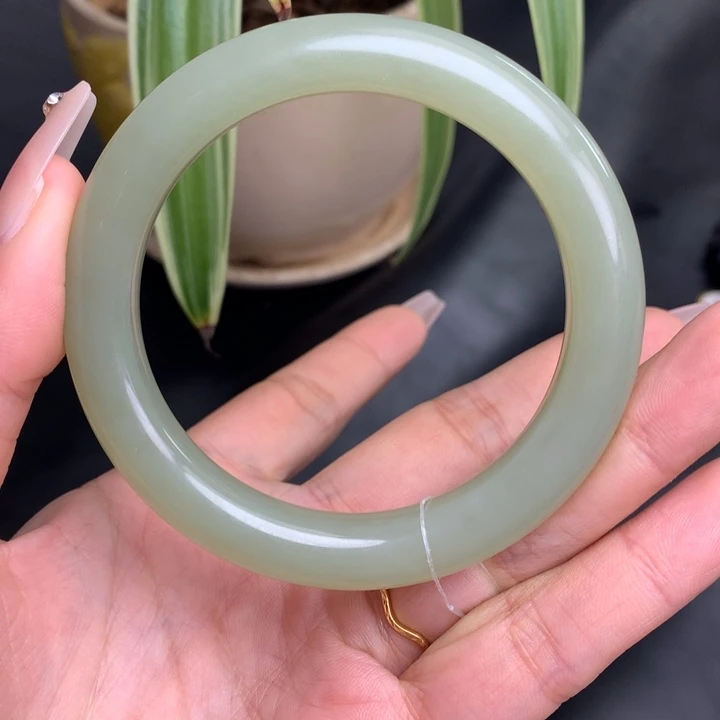 未镶嵌手镯和田玉51/58+