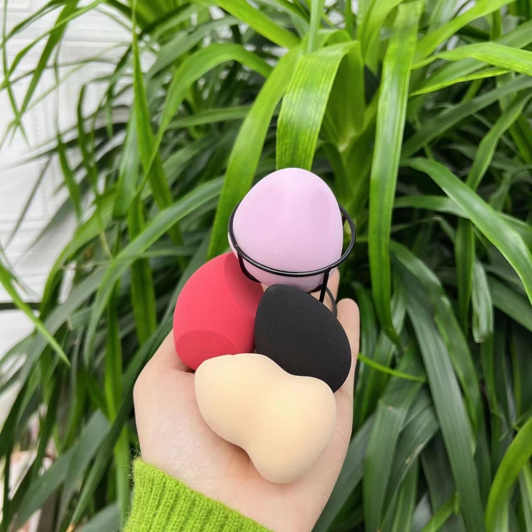 【连礼盒都那么哇塞！】黑色礼盒翻盖美妆蛋➕支架五件套