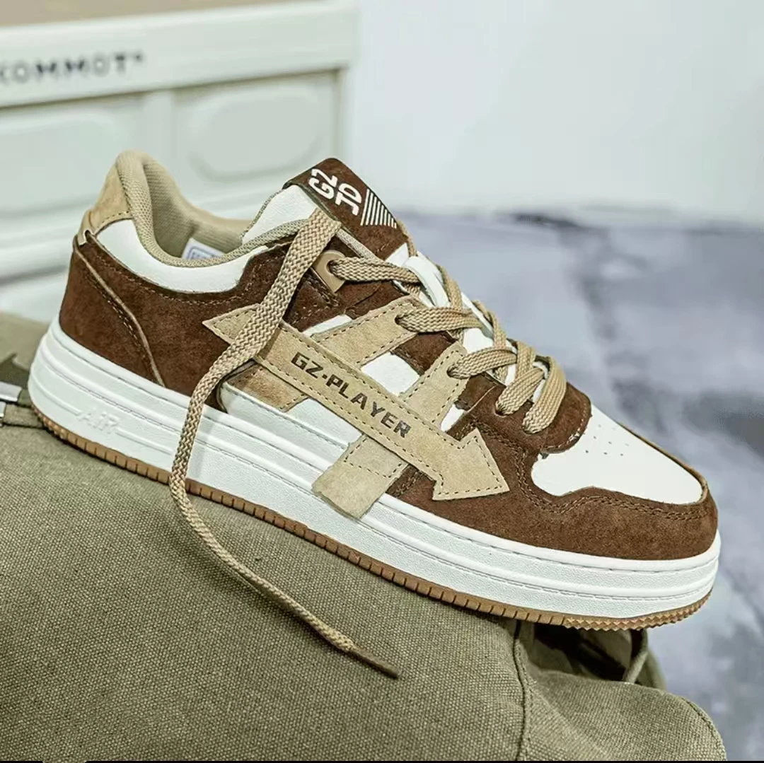 卡其复古休闲板鞋情侣鞋8003