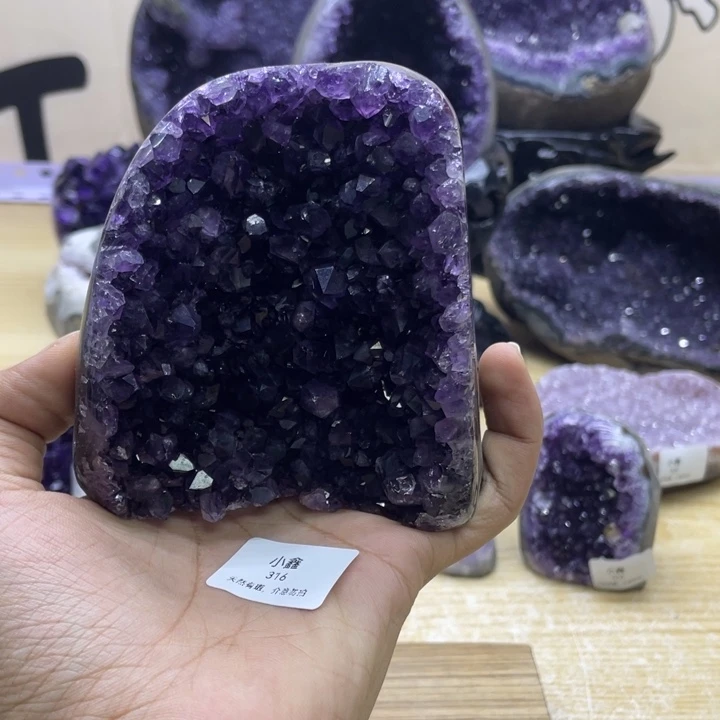 未镶嵌大型摆件（非配饰）紫晶