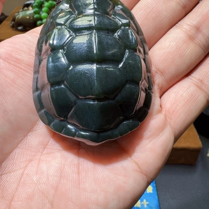 未镶嵌和田玉把件