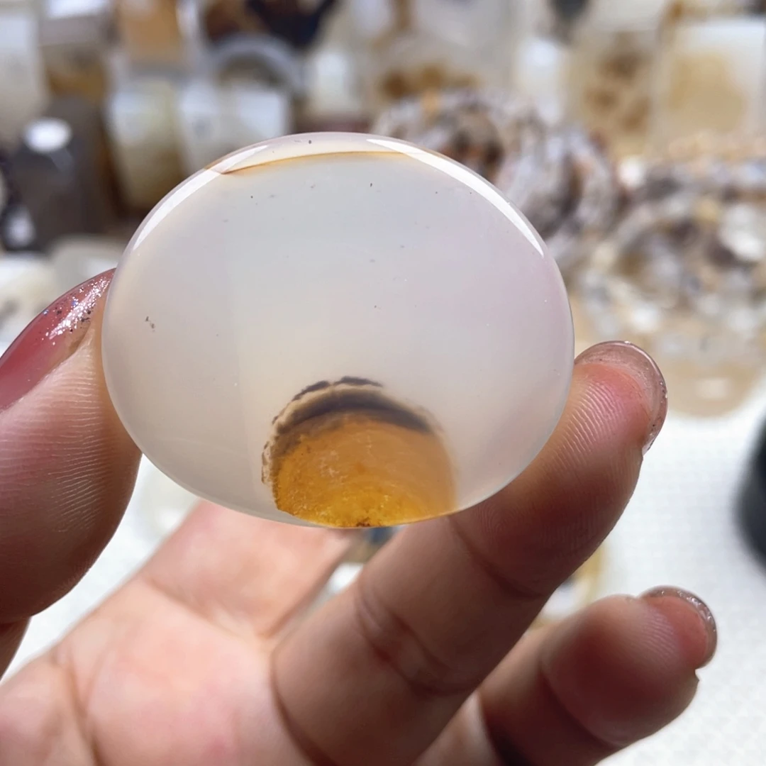 玛瑙/玉髓未镶嵌颈饰