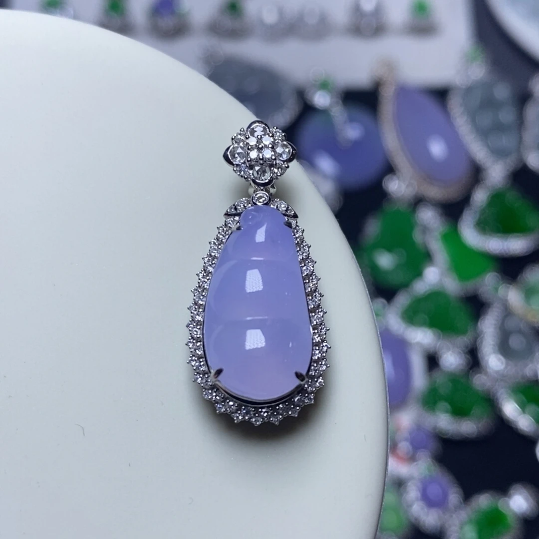 翡翠18K金镶嵌吊坠(不含链)紫豆