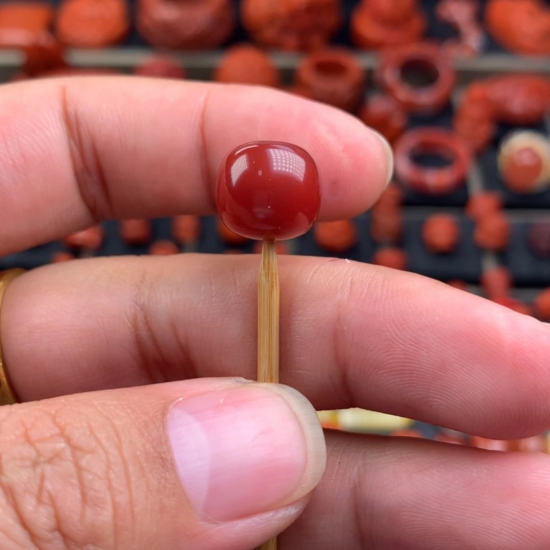 南红玛瑙老型12未镶嵌阿*