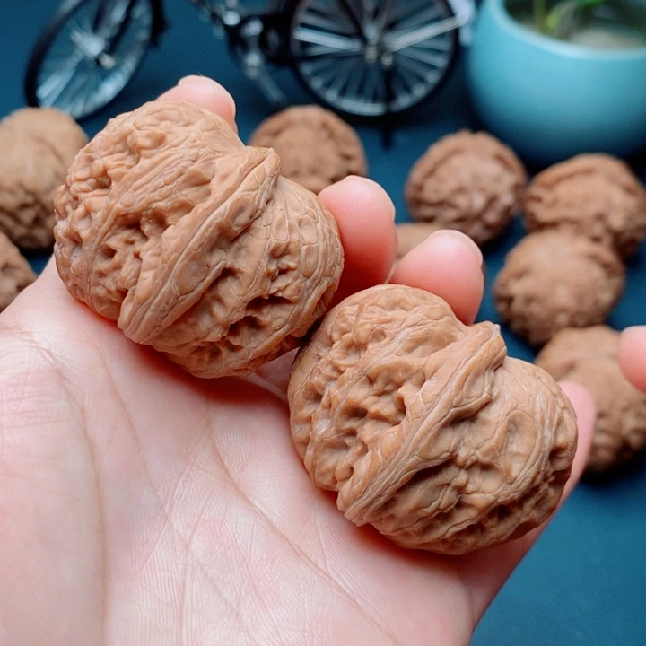 把件文玩核桃元宝41