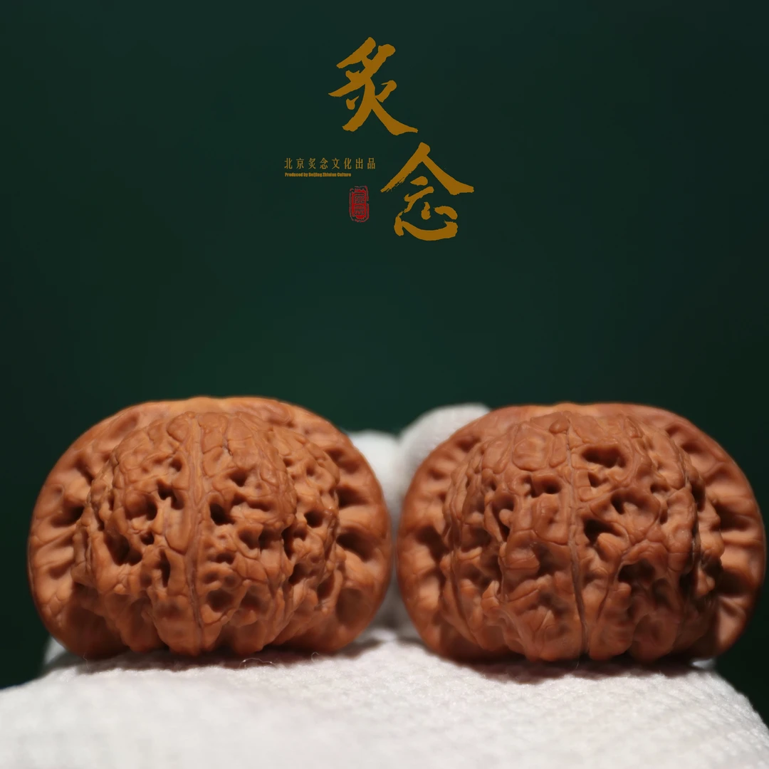 血麒麟 · 45-43-32 一物一图 文玩好物