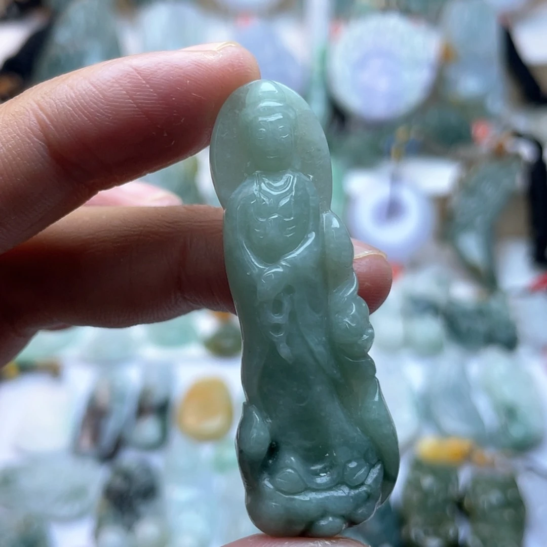 【闪购商品】颈饰未镶嵌翡翠站观音