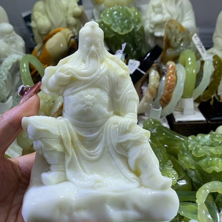 岫玉未镶嵌岫玉翠玉蛇纹石方解石玉摆件