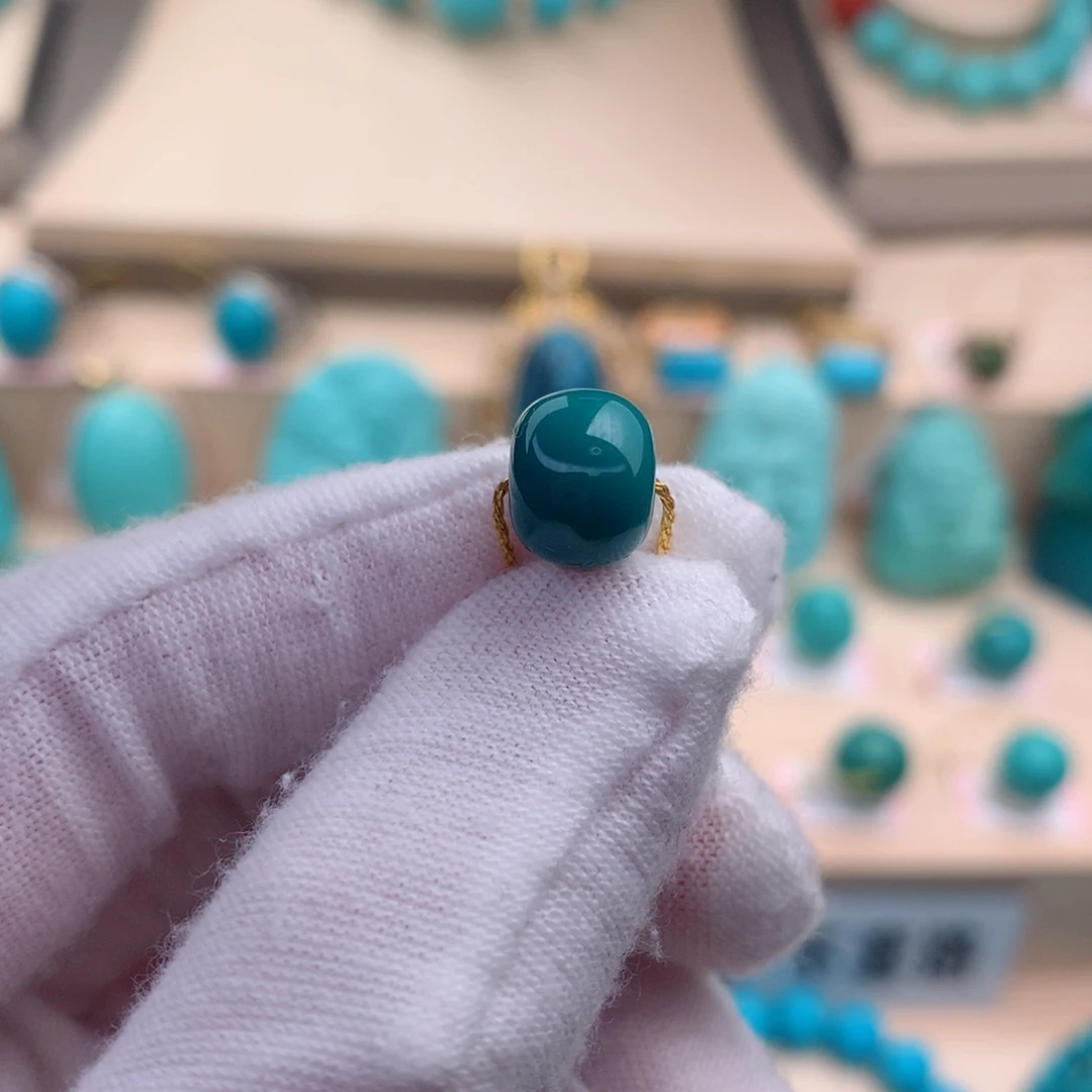 绿松石珠宝奇石未镶嵌