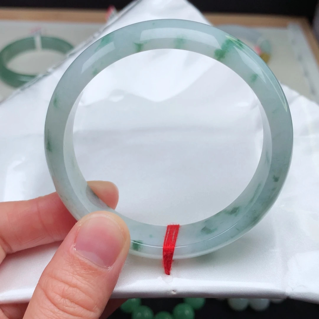 翡翠未镶嵌手镯58.8圈