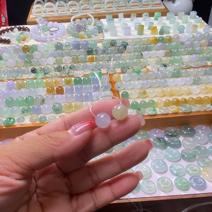 翡翠散珠9.9一对价格