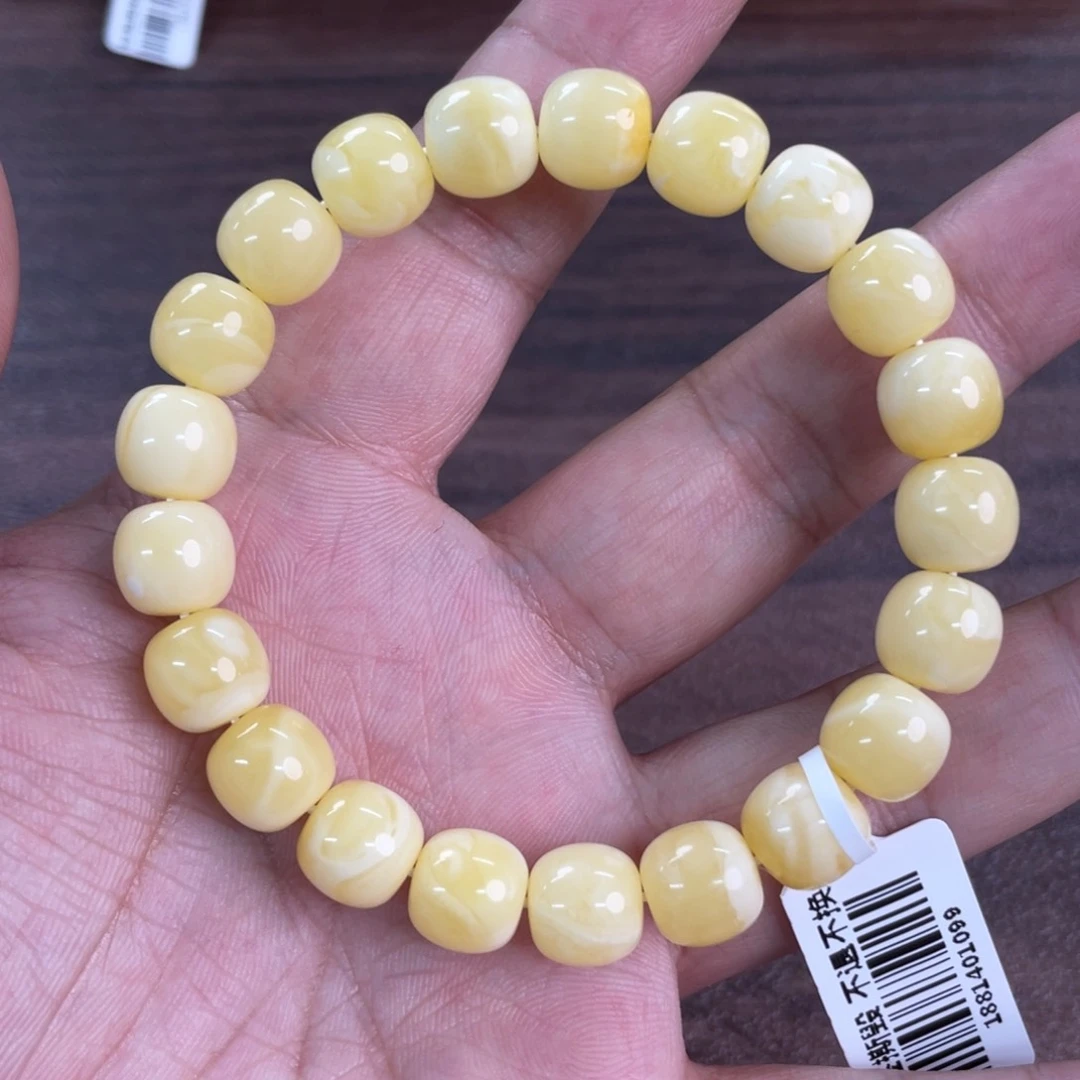 未镶嵌琥珀裸石021000000