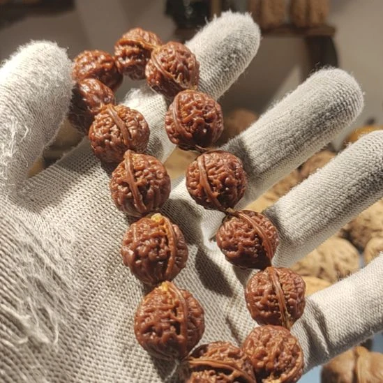 核桃文玩秋子手串