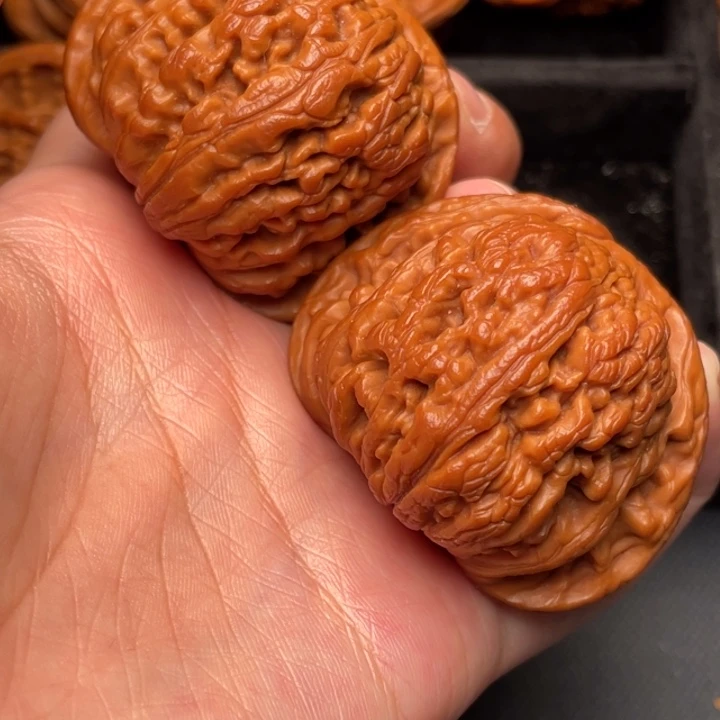 吊坠文玩核桃秦岭野生文玩核桃
