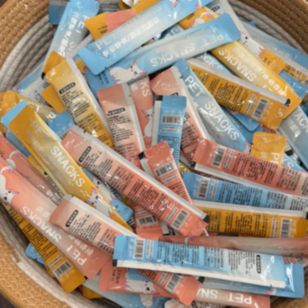 猫咪零食营养条湿粮补水增肥发腮成猫幼猫宠物食品