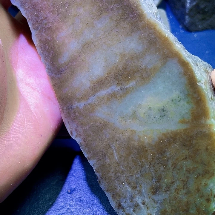 和田玉（糖玉）未镶嵌珠宝半成品