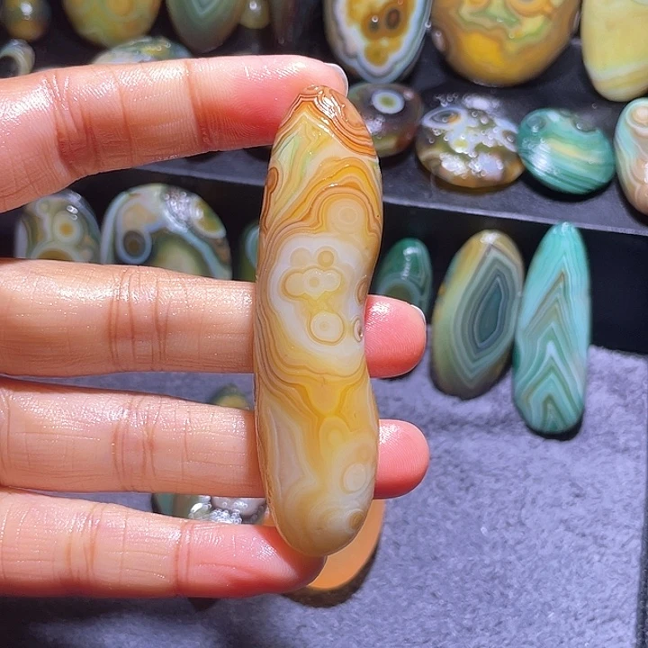 玛瑙/玉髓珠宝奇石未镶嵌