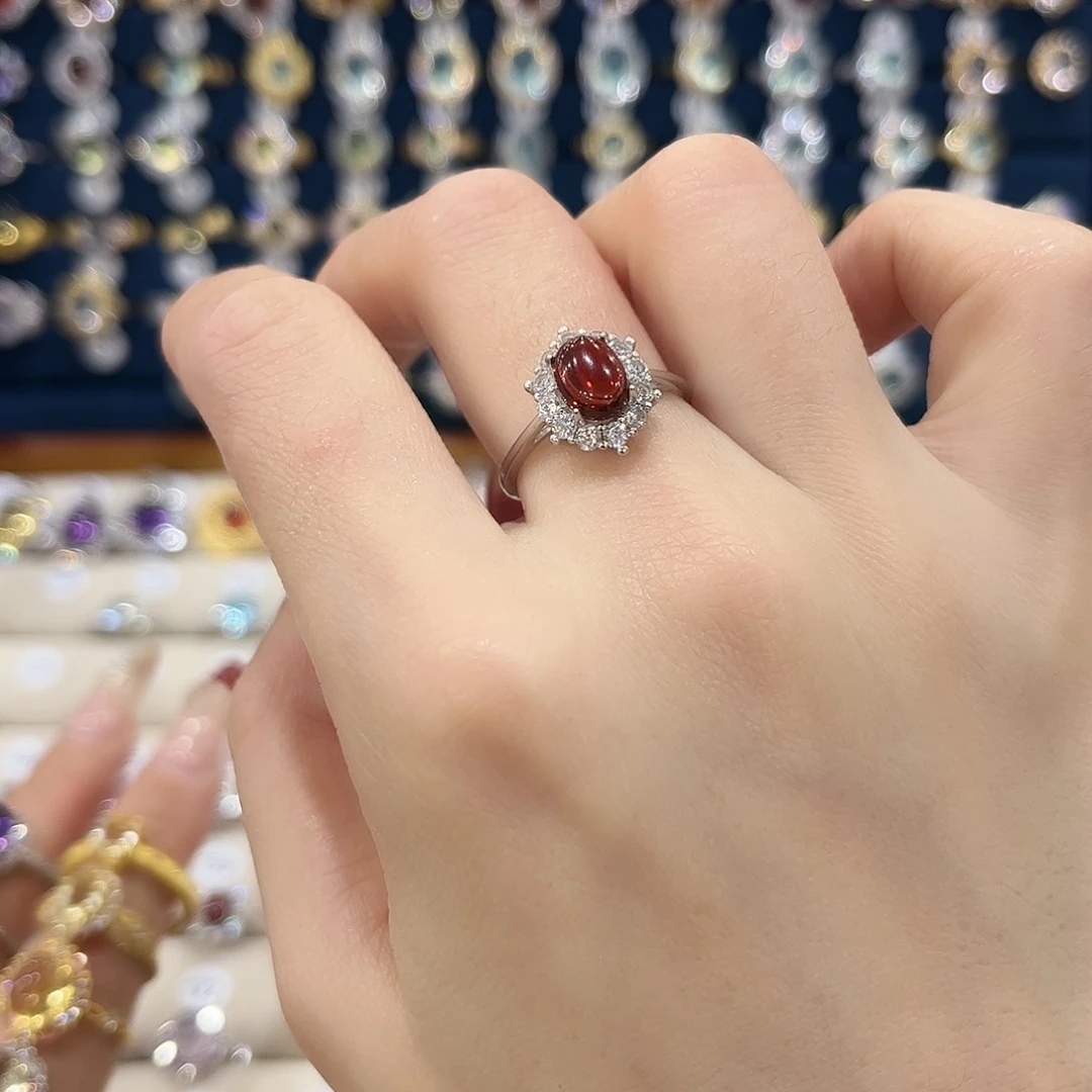 石榴石女款银S925镶嵌戒指