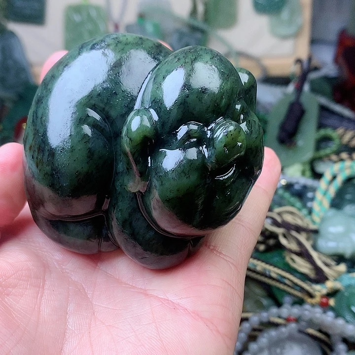 未镶嵌和田玉挂件