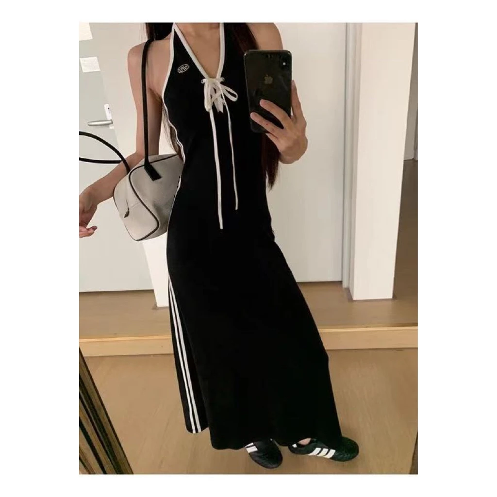 新品韩系挂脖连衣裙0662