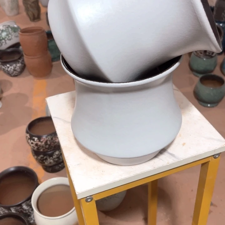 紫砂花盆口径20高度20两只正品