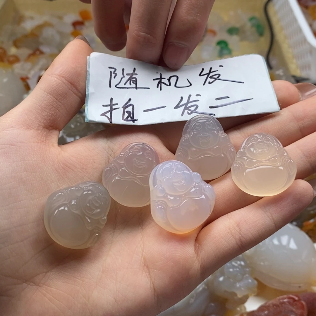 玛瑙/玉髓未镶嵌颈饰