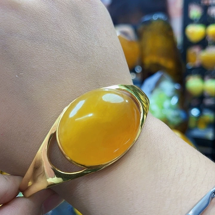 蜜蜡银S925镶嵌裸石手镯