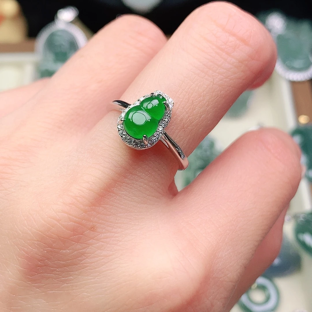 翡翠银S925镶嵌颈饰吊坠