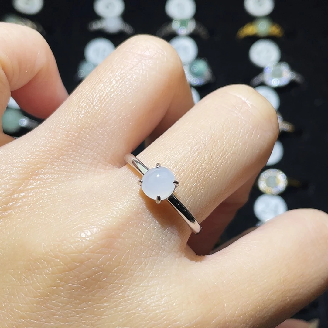 翡翠未镶嵌戒指戒指