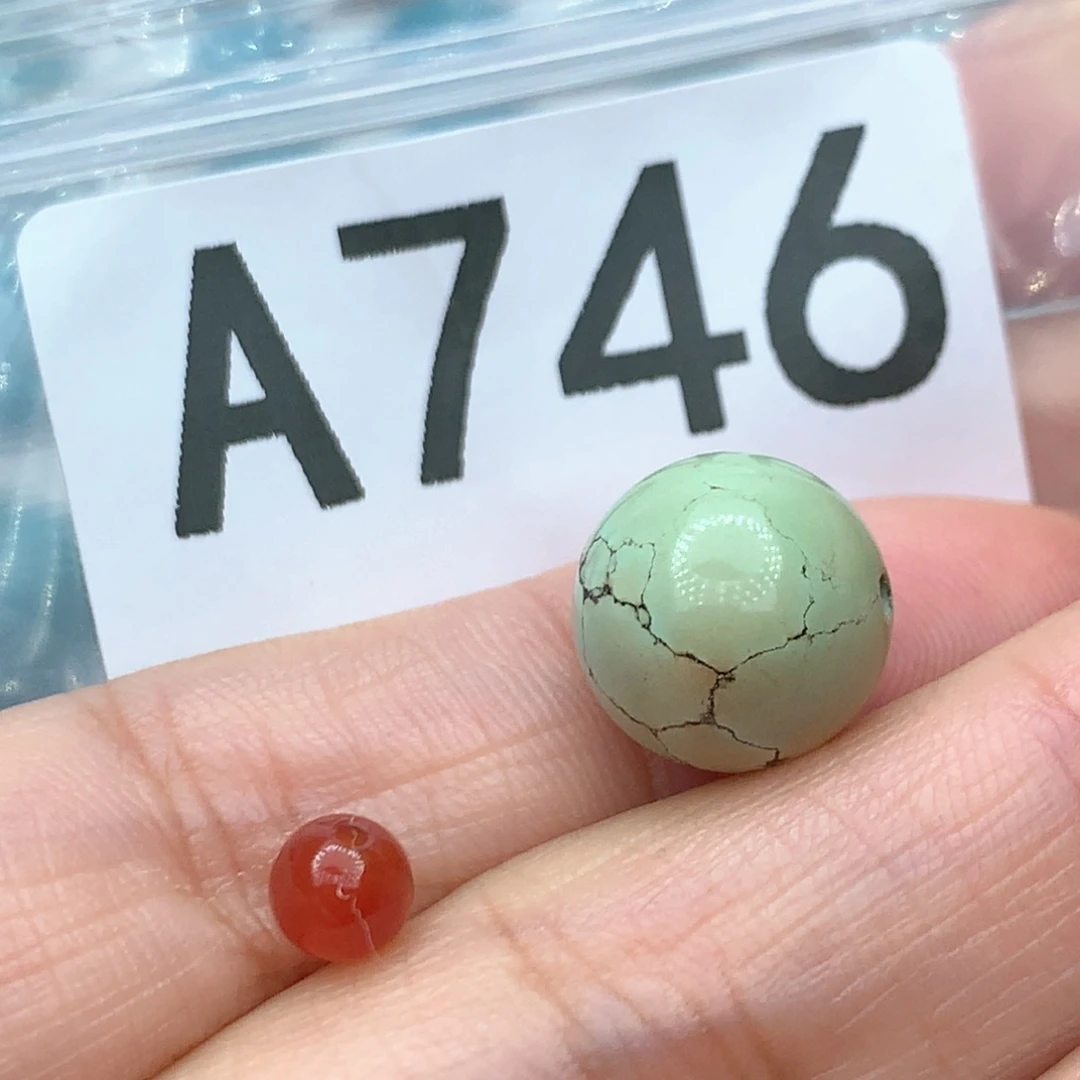 未镶嵌南红玛瑙珠宝奇石