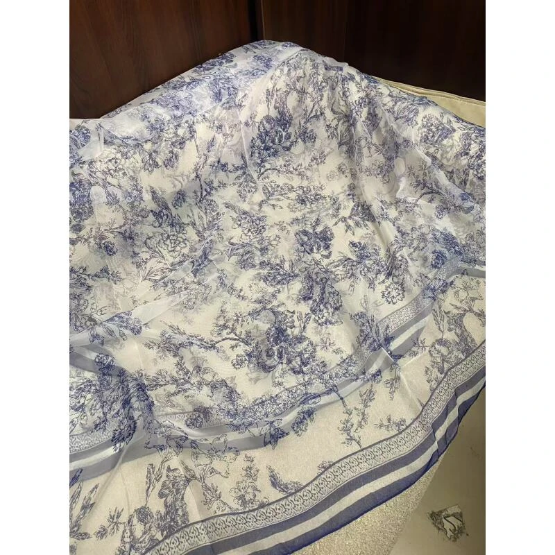 （902）高档女士披肩新款素雅百搭防晒优雅气质丝巾布料