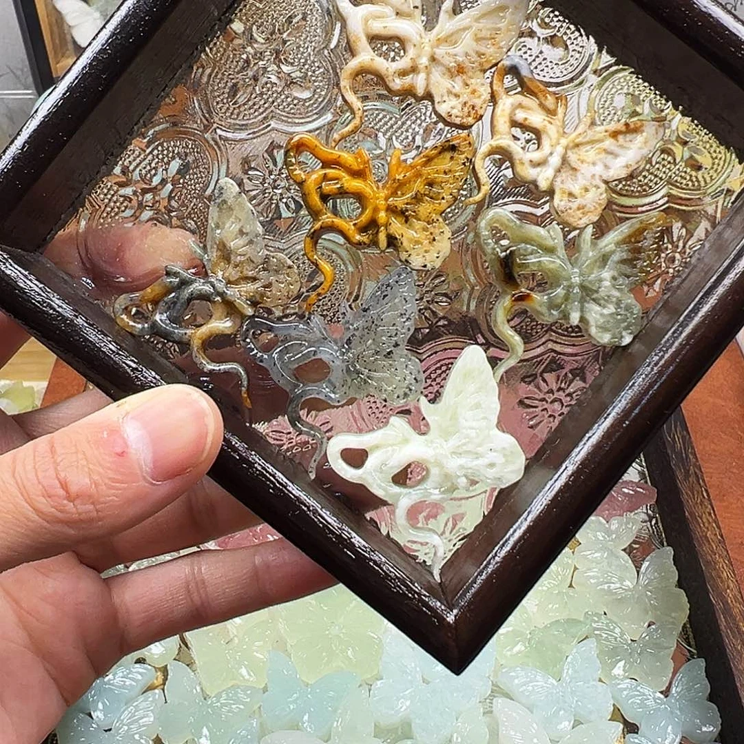 蛇纹石玉合金配饰