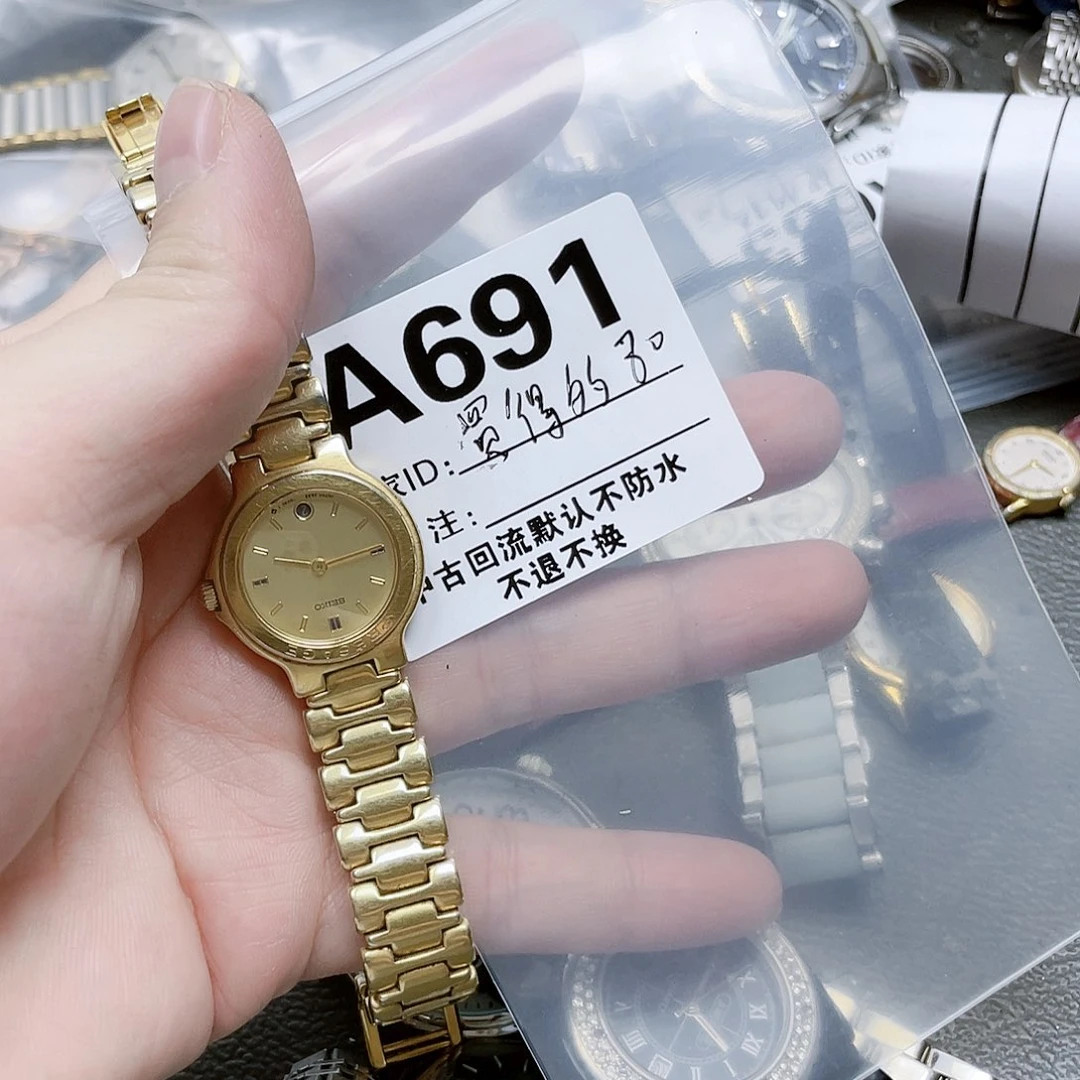 贾***多中古手表 默认微瑕80-691