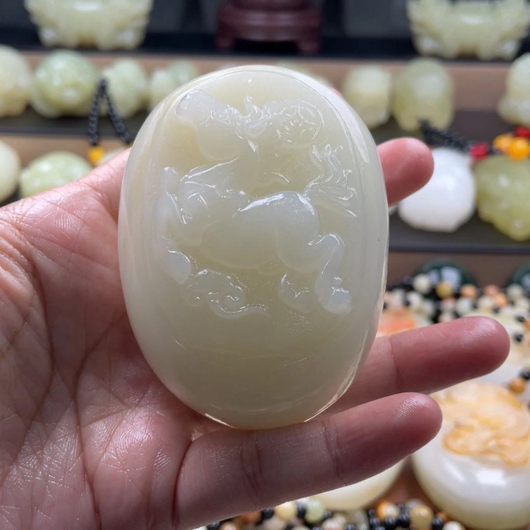 波***波石材古青石手把件