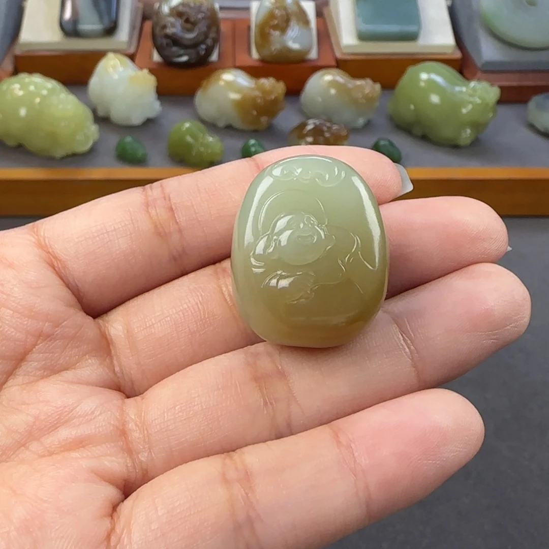 定制和田玉未镶嵌和田玉