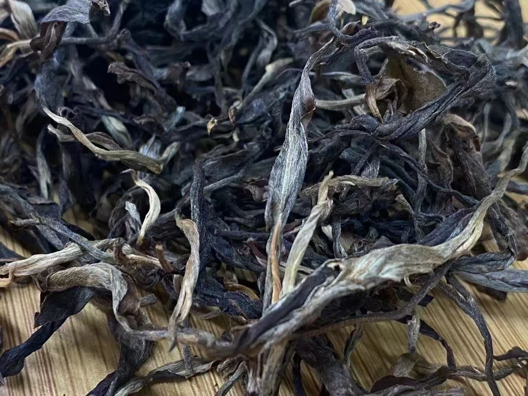 勐中宋2014年勐宋古树普洱生茶散茶 古树纯料挑采 十年老茶