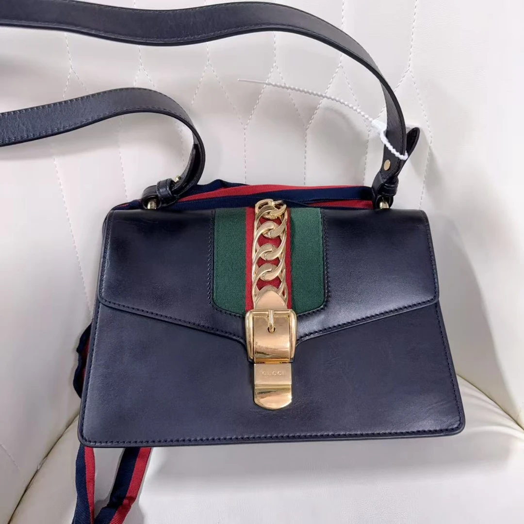 95新 GUCCI/古驰 古驰黑金塞尔维亚中号单肩包